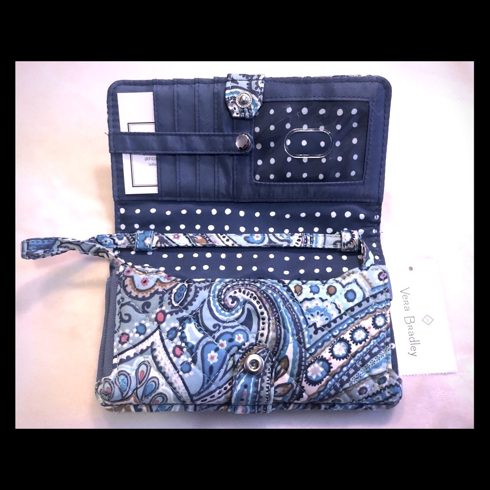 Vera Bradley wallet NWT